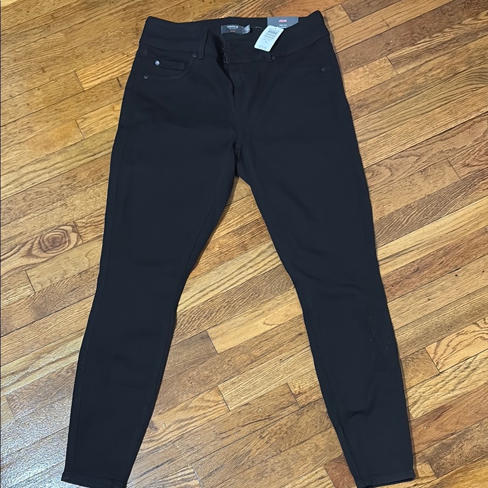 Torrid Super Stretch  Jegging. 14T